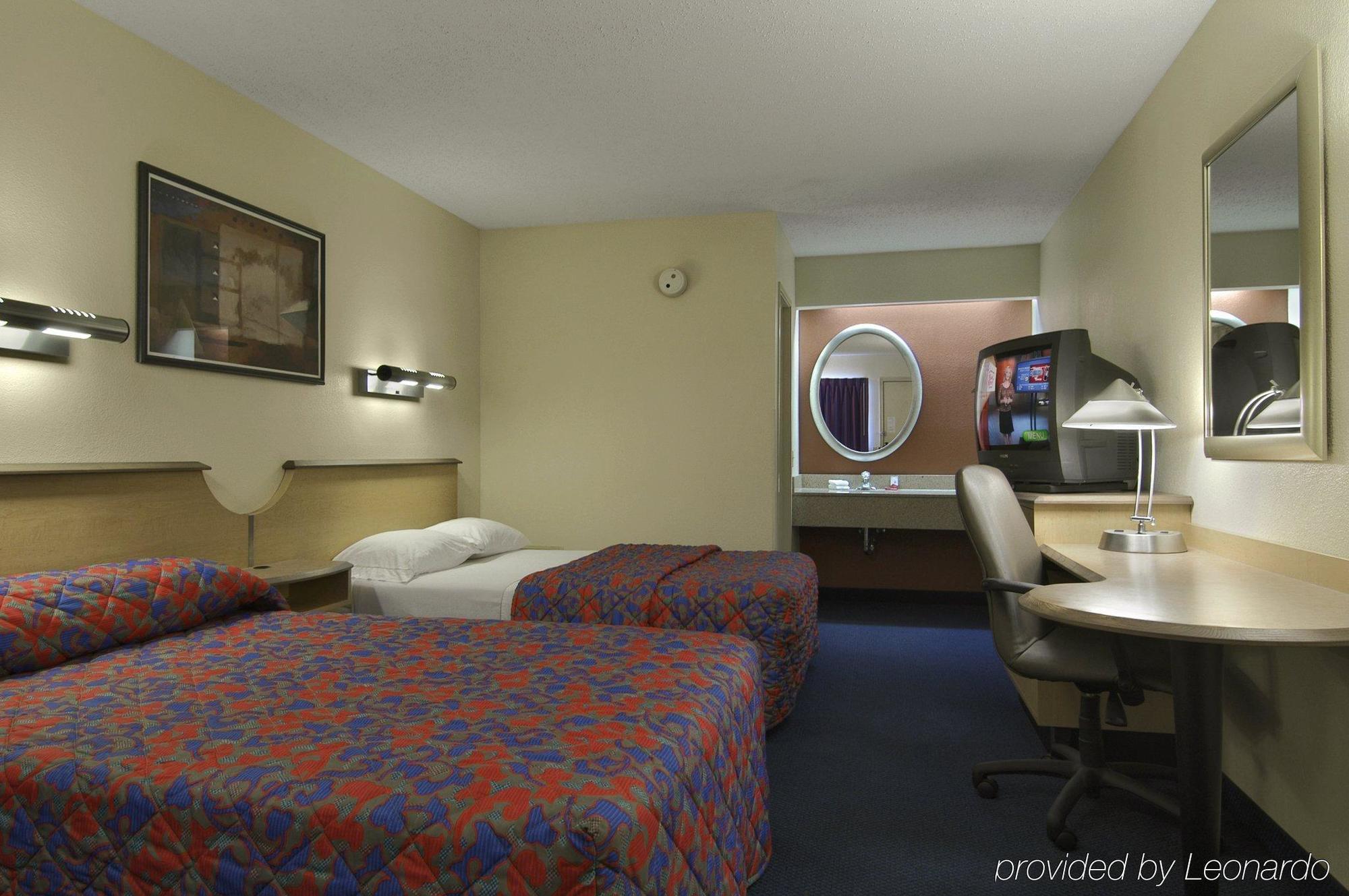 Red Roof Inn Detroit - Farmington Hills Szoba fotó