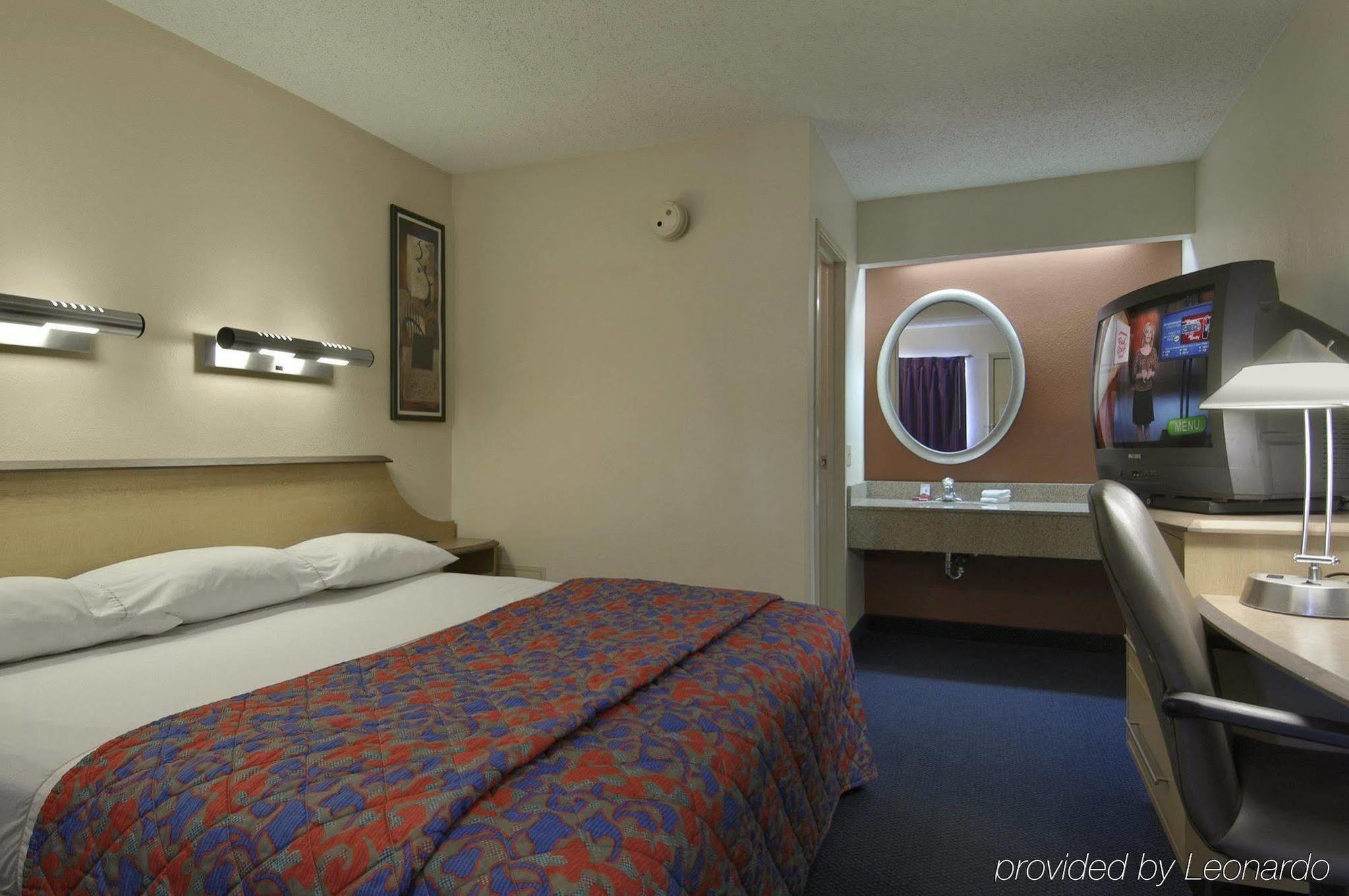 Red Roof Inn Detroit - Farmington Hills Szoba fotó